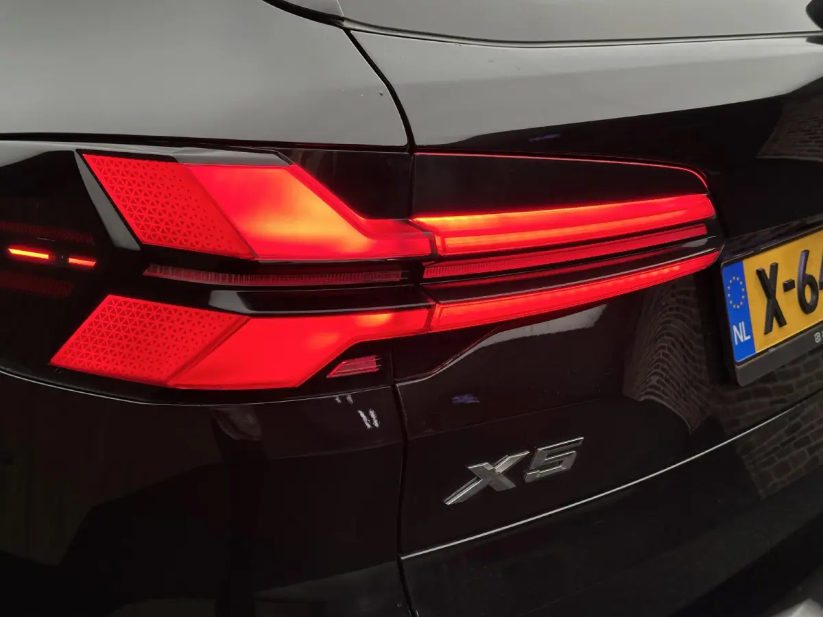 xDrive45e High Executive Pano| Head up| Harman Kardon