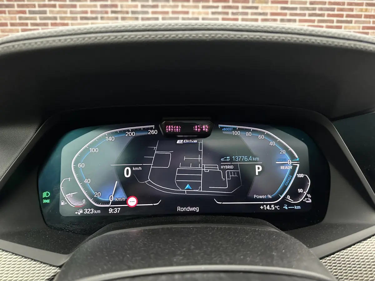 xDrive45e High Executive Pano| Head up| Harman Kardon