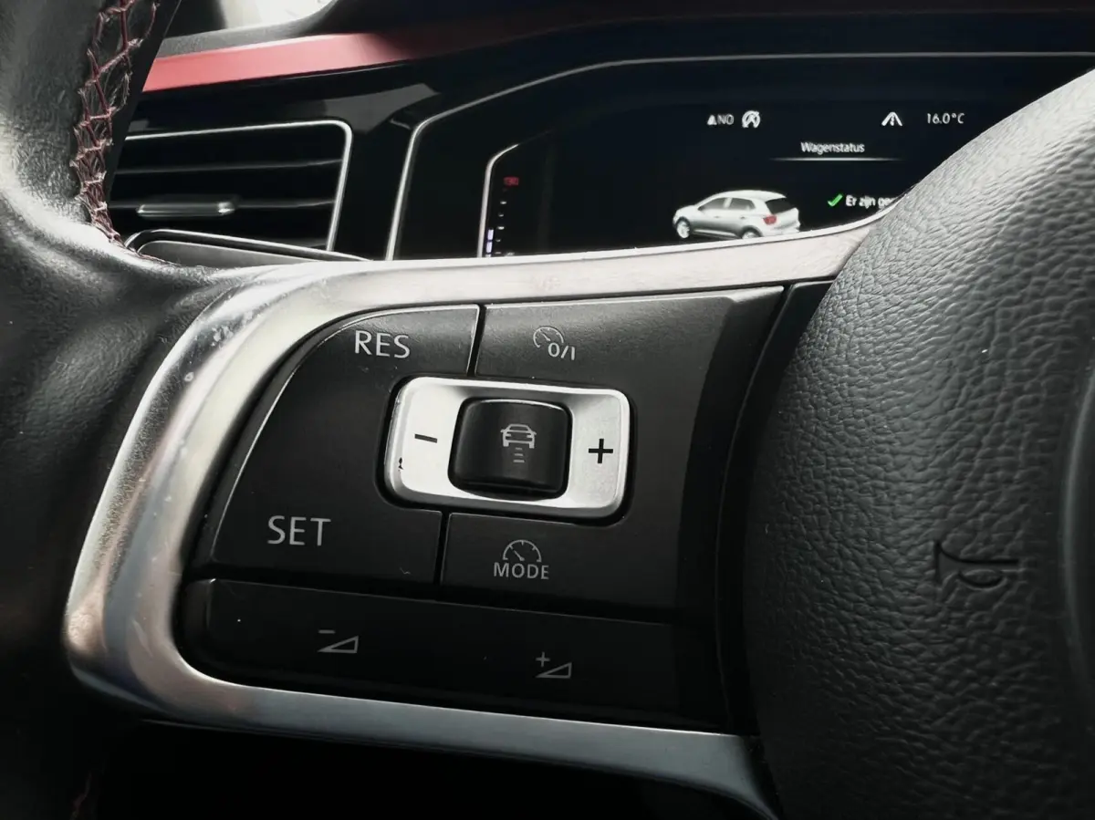 2.0 TSI GTI PANO ACC NAP CARPLAY VIRTUAL COCKPIT