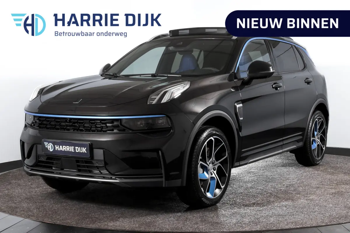 1.5 PHEV 261PK MY23 | Donkere hemel | 360 Camera | 7.4 kWh Boordlader | S/K-panodak | Adapt. Cruise | Memory | Elek. klep | LM 20" | 2860