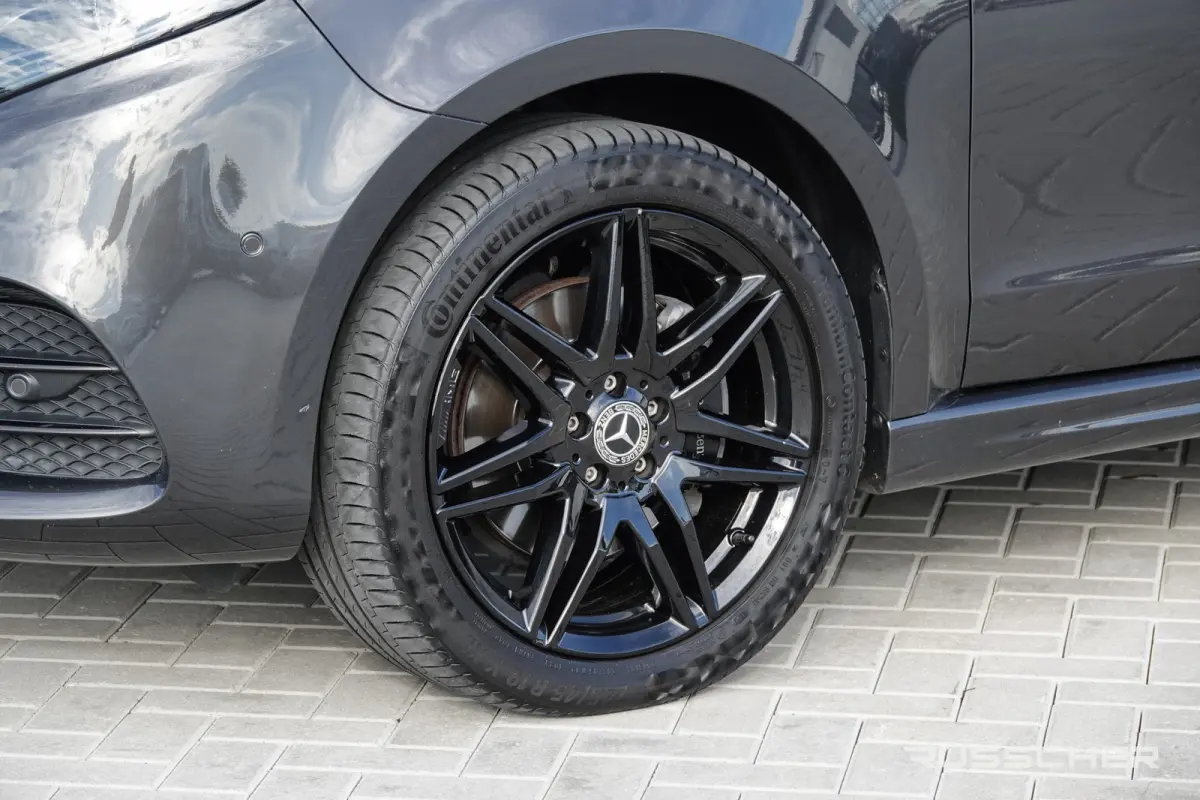 300d 237Pk 9G-Tronic | Lang | Dubbele Cabine | Avantgarde Edition | AMG-Line | Night Pakket | Airmatic | 2x Schuifdeur | 19''