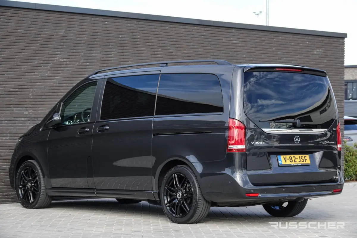 300d 237Pk 9G-Tronic | Lang | Dubbele Cabine | Avantgarde Edition | AMG-Line | Night Pakket | Airmatic | 2x Schuifdeur | 19''