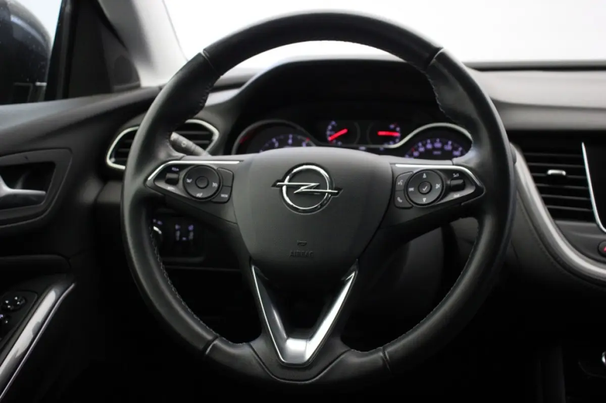 1.2 Turbo Innovation Automaat - Carplay, Camera, Cruise, Clima