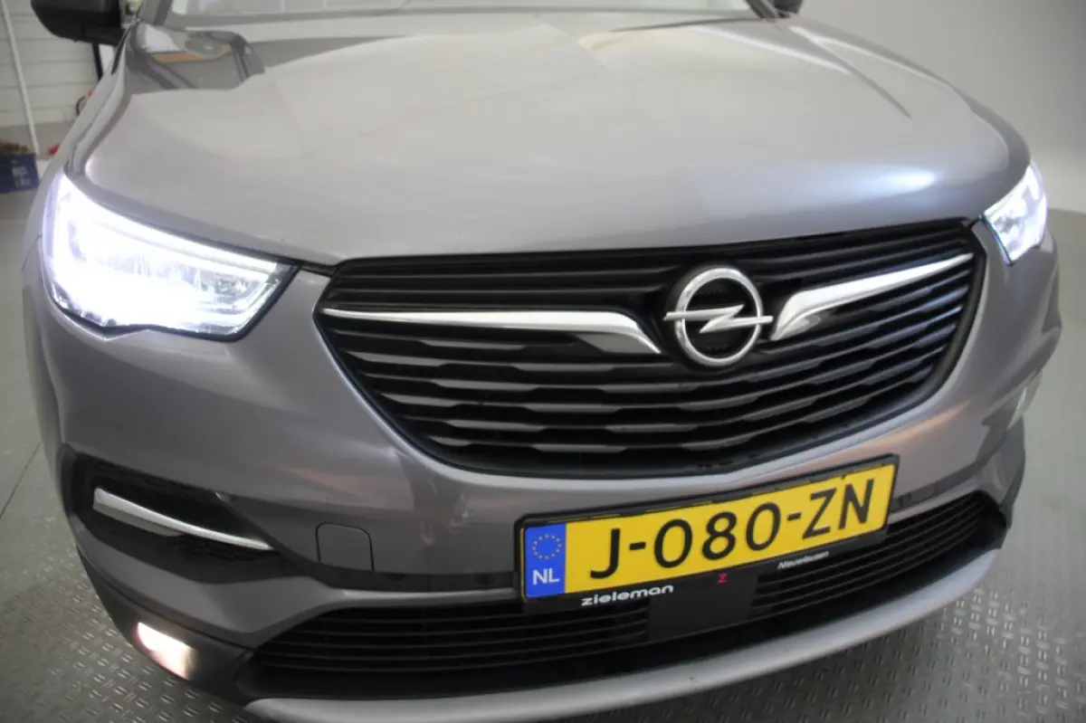 1.2 Turbo Innovation Automaat - Carplay, Camera, Cruise, Clima