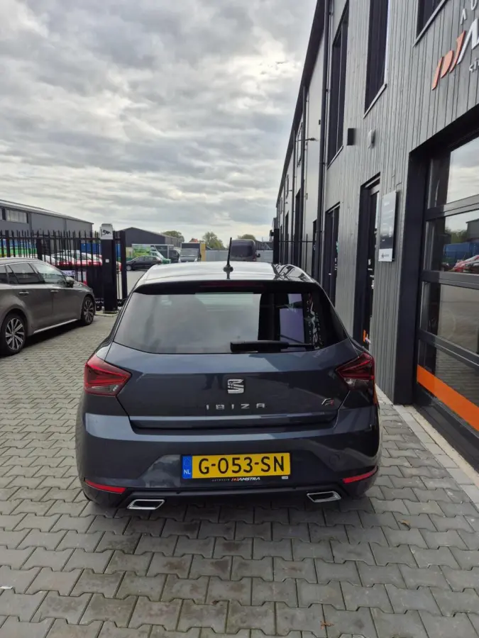 1.0 TSI FR Business Intense|Trekhaak|Camera|Navi|DAB|