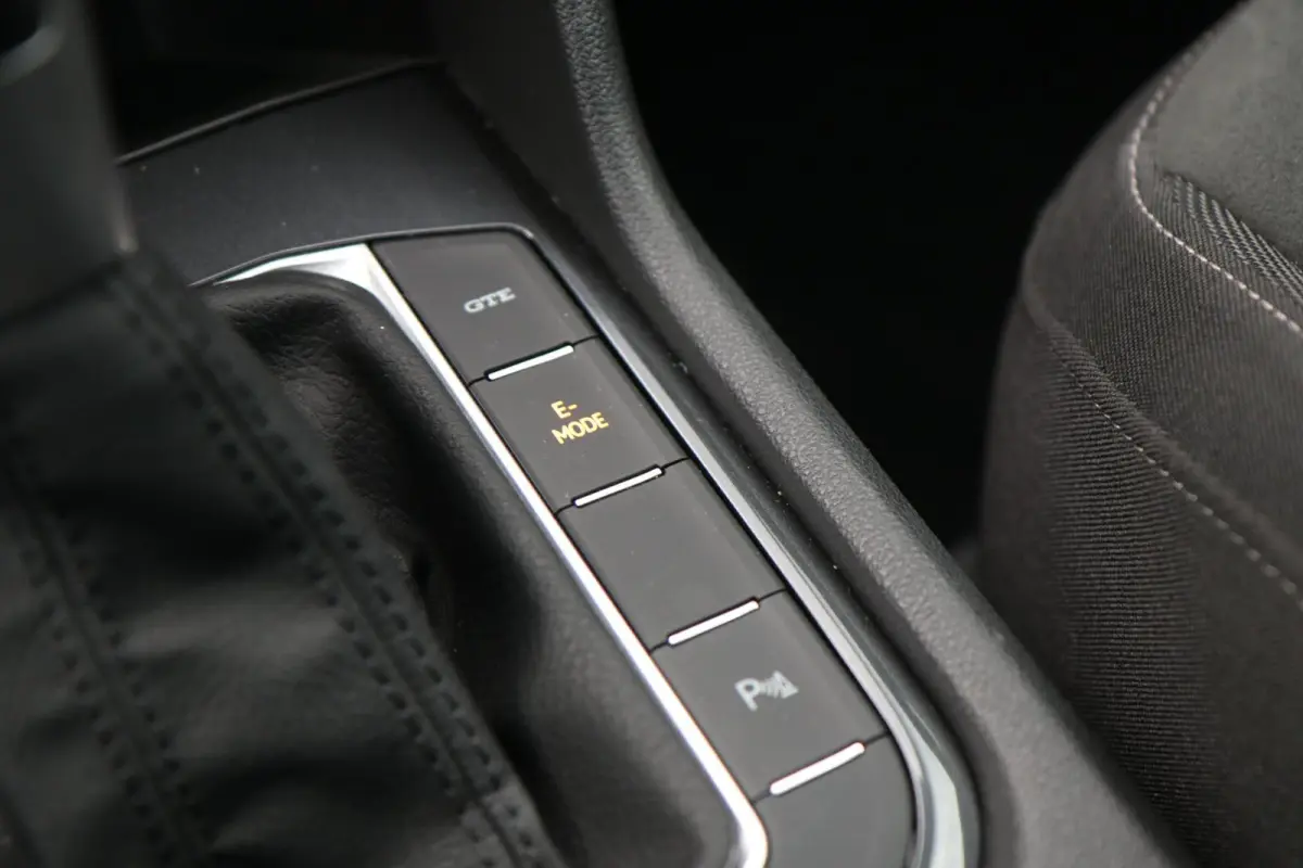 1.4 TSI eHybrid 245pk | SoH 97% | Apple Carplay/Android Auto | Trekhaak Wegklapbaar | Stoelverwarming | Allseason Banden