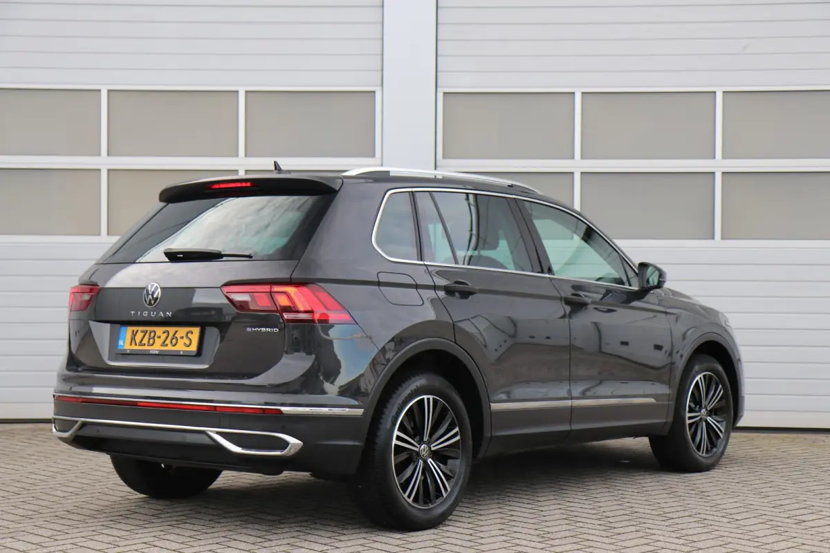 1.4 TSI eHybrid 245pk | SoH 97% | Apple Carplay/Android Auto | Trekhaak Wegklapbaar | Stoelverwarming | Allseason Banden