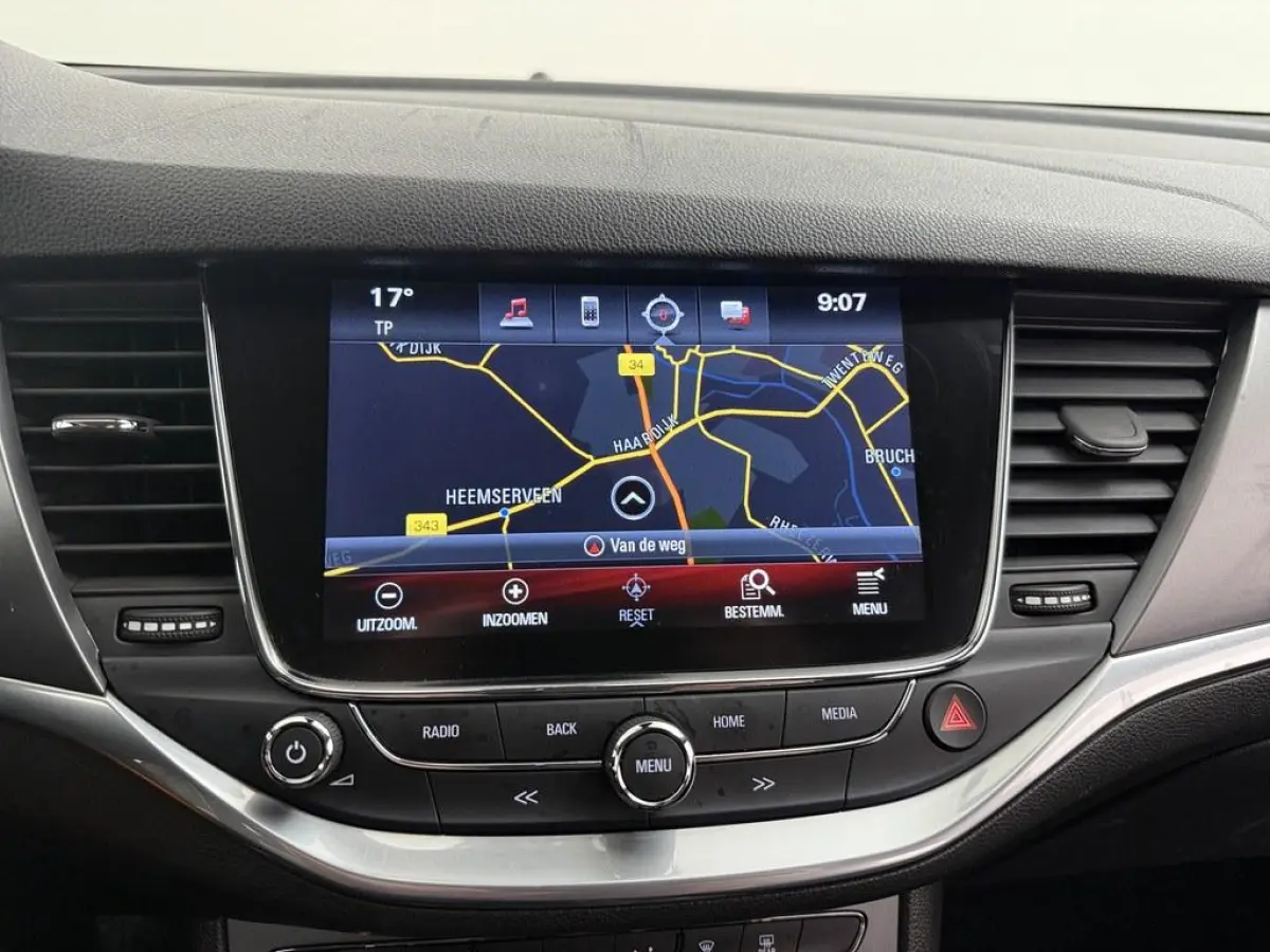 1.0 TURBO Business+ Nav/Camera/Led/4S.Banden
