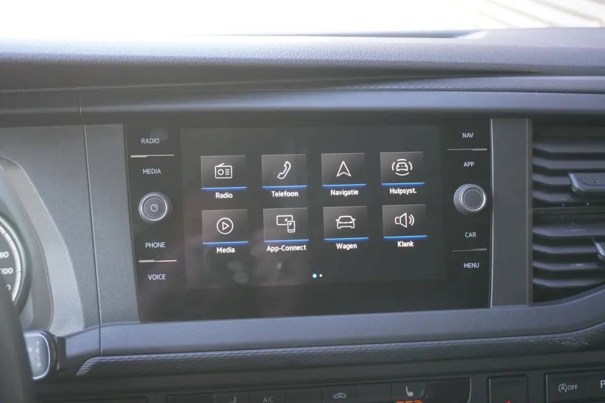 150pk Automaat L2H1 2x Schuifdeur Trekhaak Cruise control Apple Carplay Navigatie Standkachel Stoelverwarming