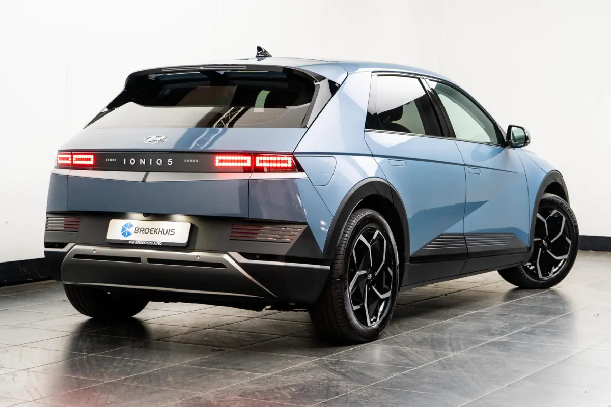 Connect 77.4 kWh 217pk | Warmtepomp | Batterijverwarming | Elektrische stoelen | Camera | Carplay | Adaptive cruise controle | Dodehoek detectie | Elektrische achterklep | Stoelverwarming
