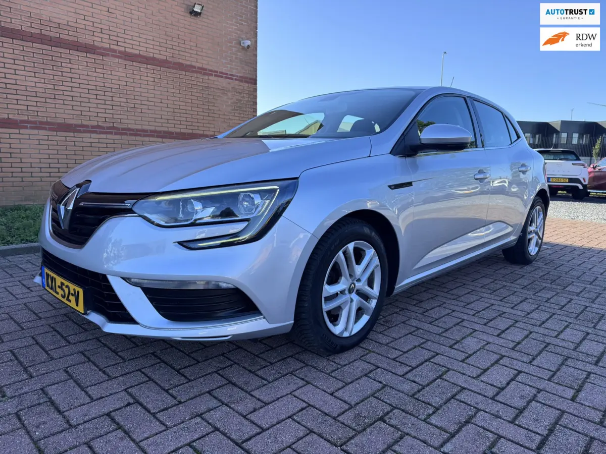 1.5 Blue dCi Limited, Euro 6, Marge, Apple Carplay