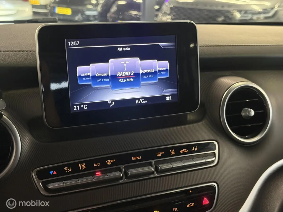250 BlueTEC Lang DC CAMERA|TRKHK|LED|STNDKCHL