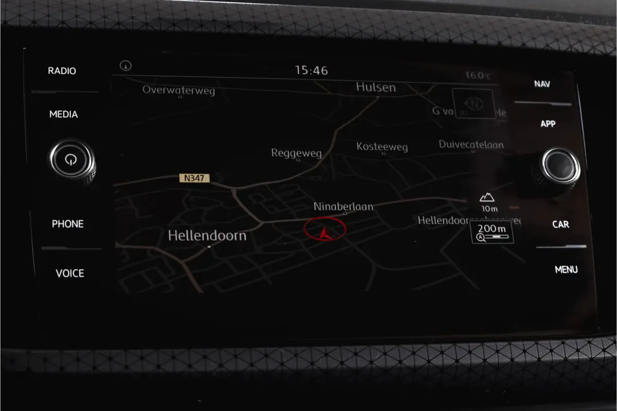 1.0 TSI 116 PK Style | Trekhaak | Dig. Cockpit | Adapt. Cruise | Stoelverw. | PDC | NAV | ECC | LM 17" |