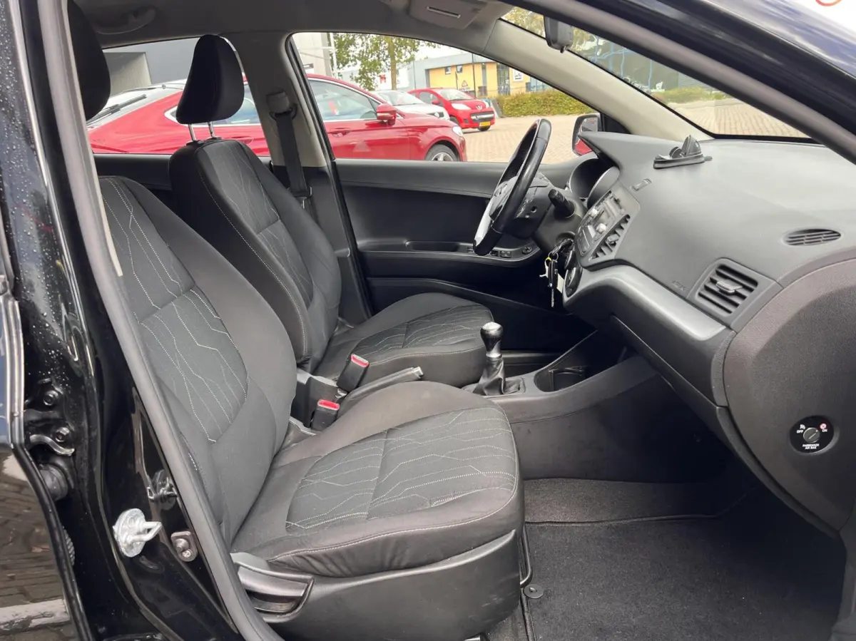 1.0 CVVT DynamicLine Airco Cruise Stoelverw. NAP