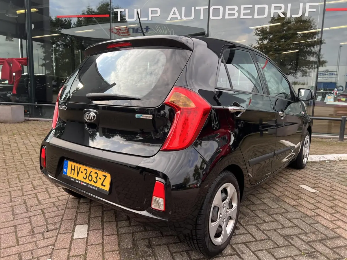 1.0 CVVT DynamicLine Airco Cruise Stoelverw. NAP