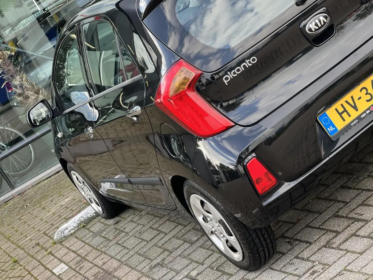 1.0 CVVT DynamicLine Airco Cruise Stoelverw. NAP