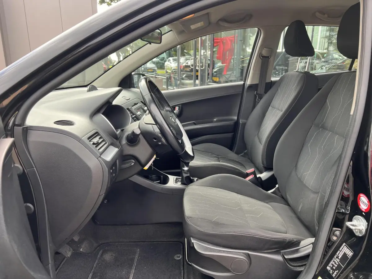 1.0 CVVT DynamicLine Airco Cruise Stoelverw. NAP