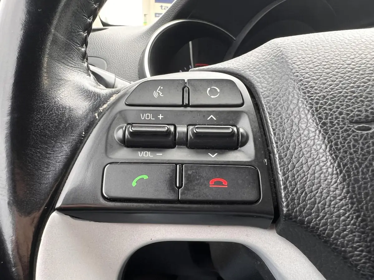 1.0 CVVT DynamicLine Airco Cruise Stoelverw. NAP