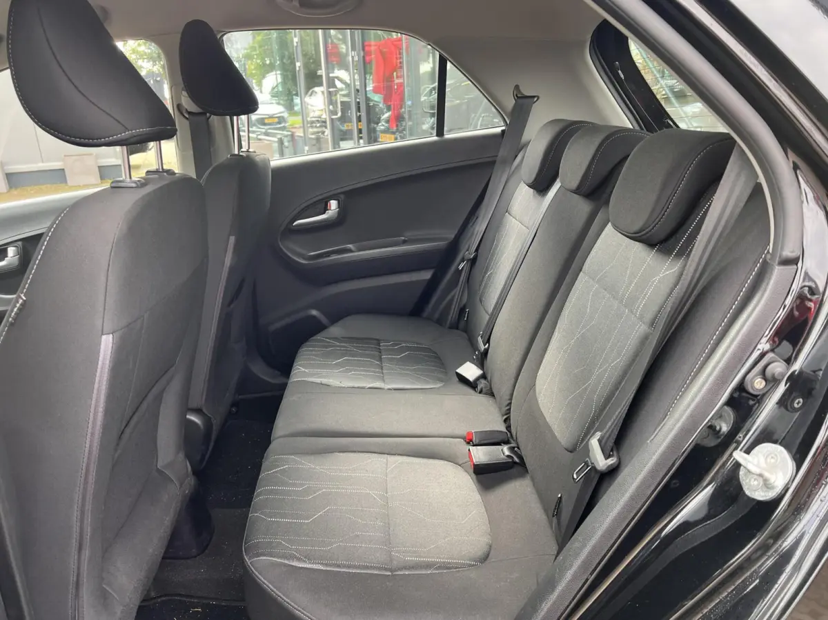 1.0 CVVT DynamicLine Airco Cruise Stoelverw. NAP