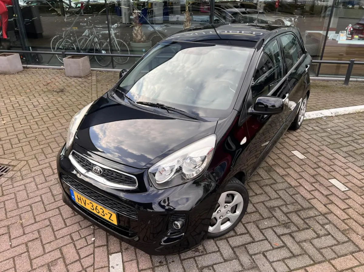 1.0 CVVT DynamicLine Airco Cruise Stoelverw. NAP