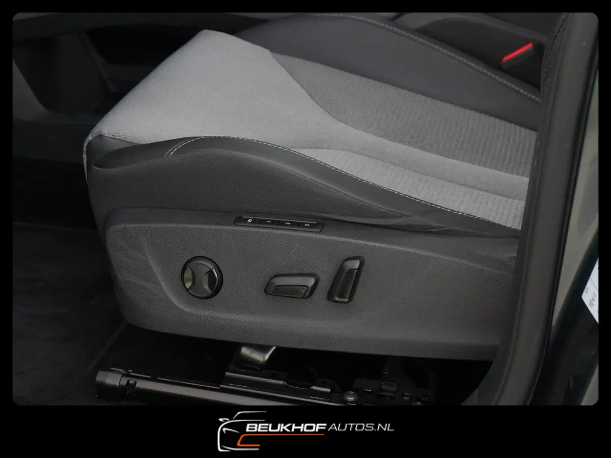 60 Panorama Memory Half leer Carplay Soh 92%