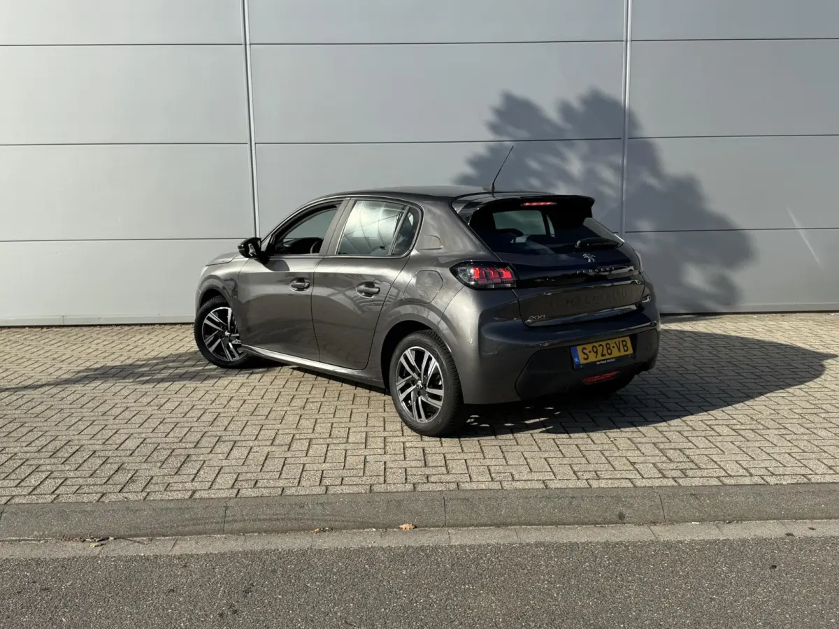 1.2 PureTech Active Pack | Automaat | Cruise Control | Parkeerhulp | Apple Carplay/Android Auto