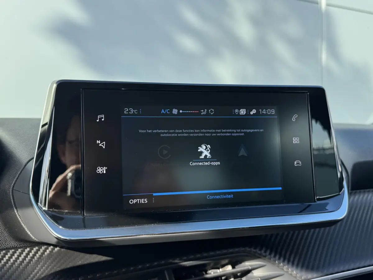 1.2 PureTech Active Pack | Automaat | Cruise Control | Parkeerhulp | Apple Carplay/Android Auto