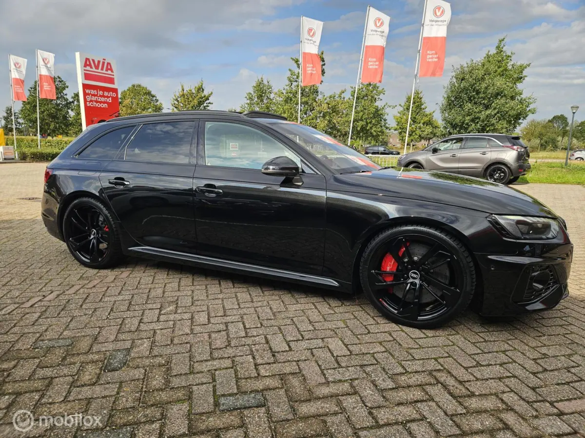 2.9 TFSI RS 4 quattro