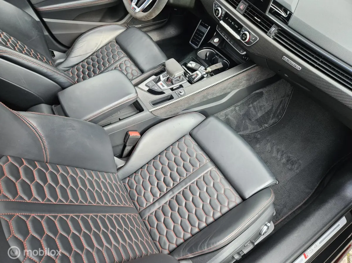2.9 TFSI RS 4 quattro
