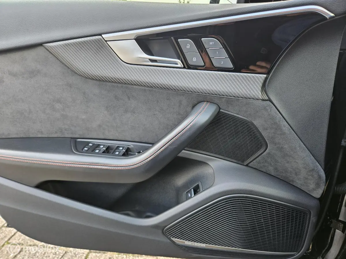2.9 TFSI RS 4 quattro