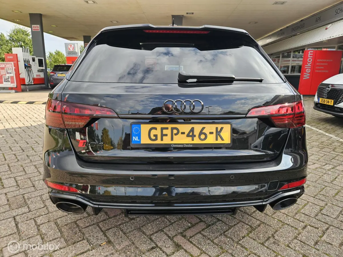 2.9 TFSI RS 4 quattro