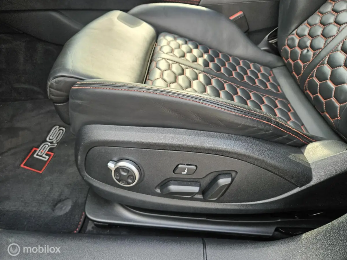 2.9 TFSI RS 4 quattro