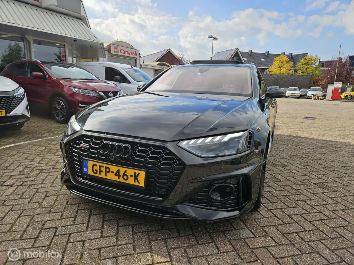 2.9 TFSI RS 4 quattro