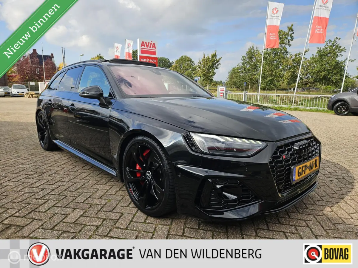 2.9 TFSI RS 4 quattro