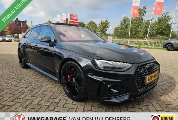 2.9 TFSI RS 4 quattro