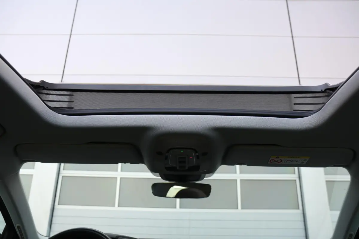 55 408pk quattro edition 95 kWh | Panoramadak | Trekhaak | Achteruitrijcamera | Stoelverwarming