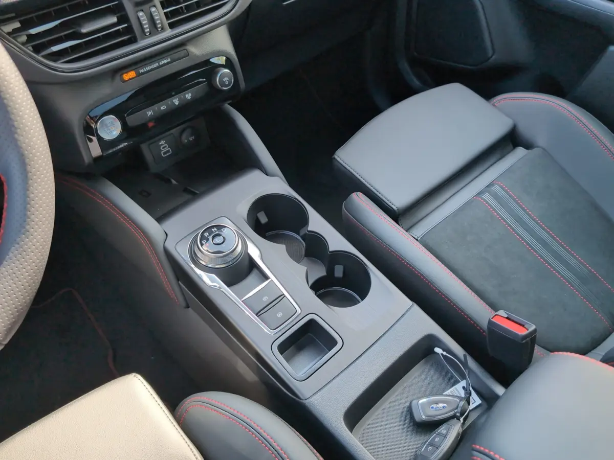 2.5 PHEV ST-Line X | 20"LM-Velgen | Adaptieve Matrix LED | Trekhaak | Panoramadak | 12-weg AGR stoelen