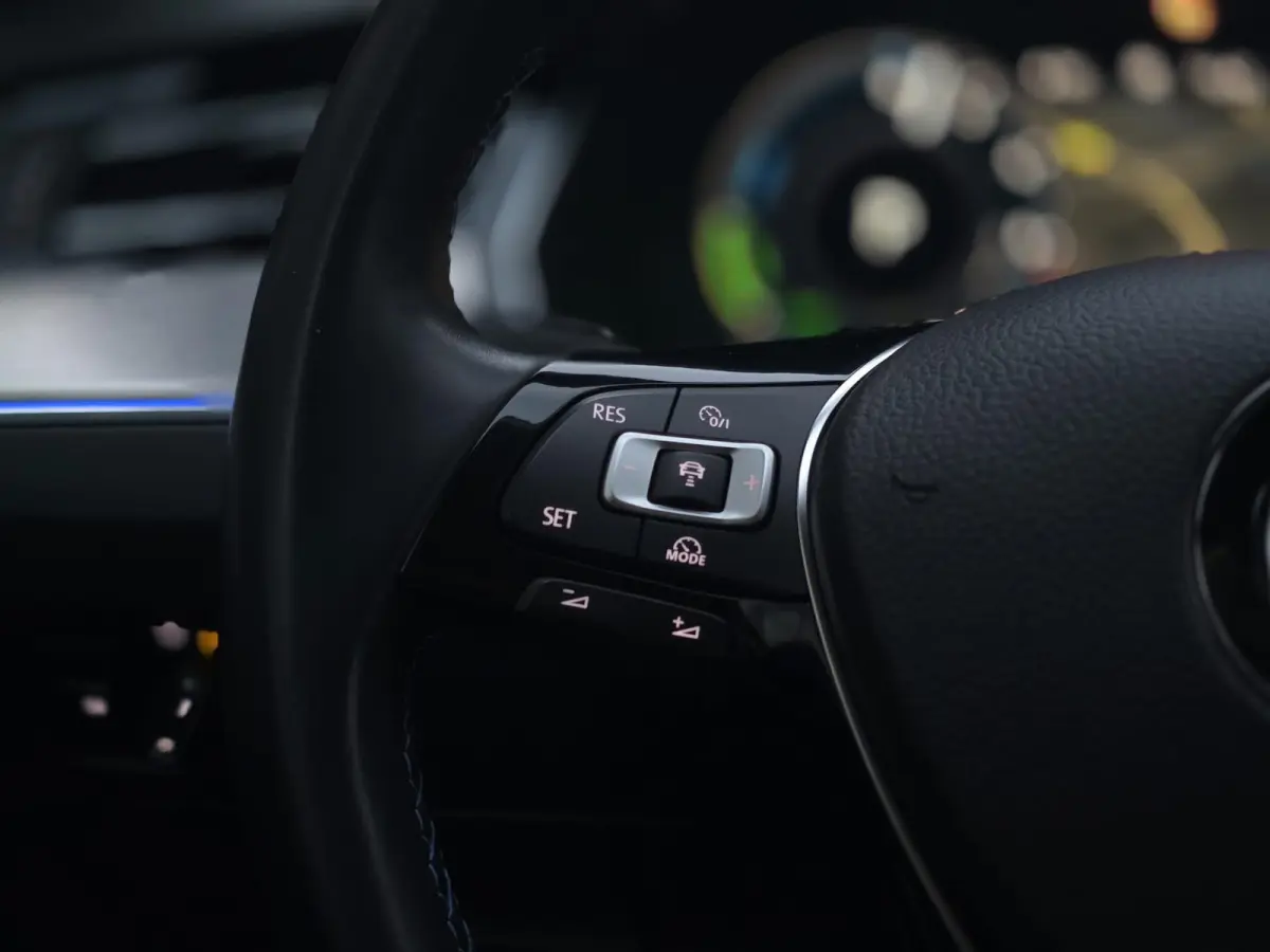 1.4 TSI GTE|VIRT COCKP.|ACC|MASSAGE