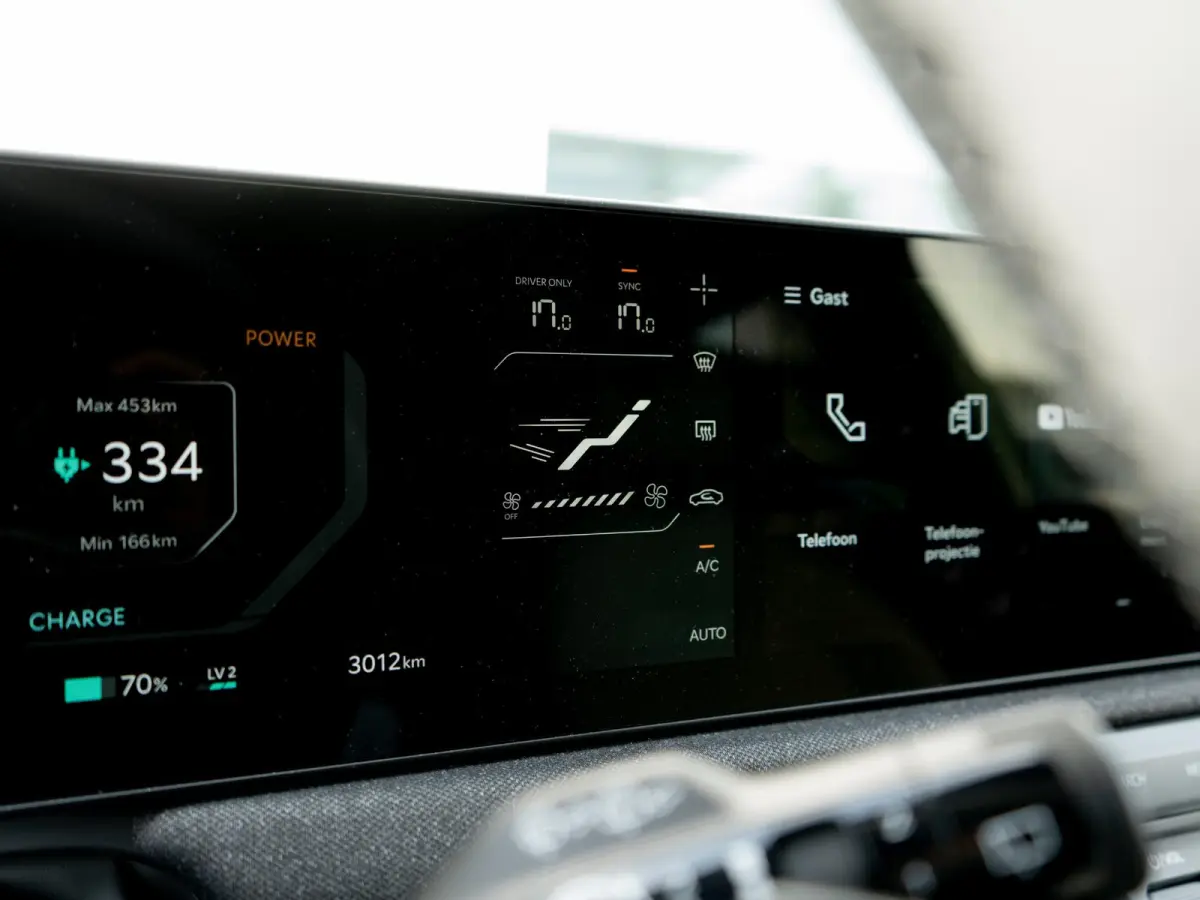 GT-Line 81.4 kWh | Schuif-/kanteldak | Harman/kardon | Navigatie | Stoel en stuur verwarming |