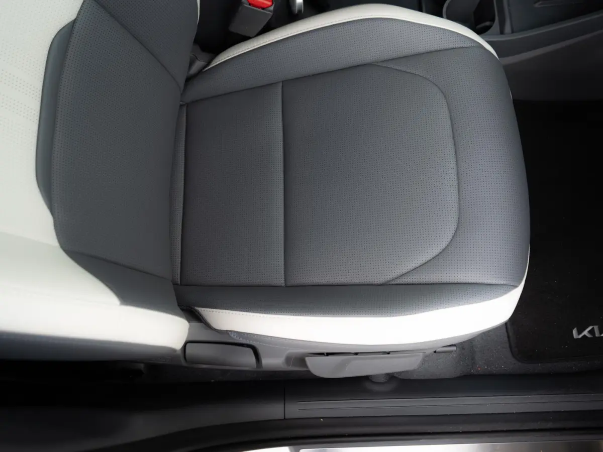GT-Line 81.4 kWh | Schuif-/kanteldak | Harman/kardon | Navigatie | Stoel en stuur verwarming |