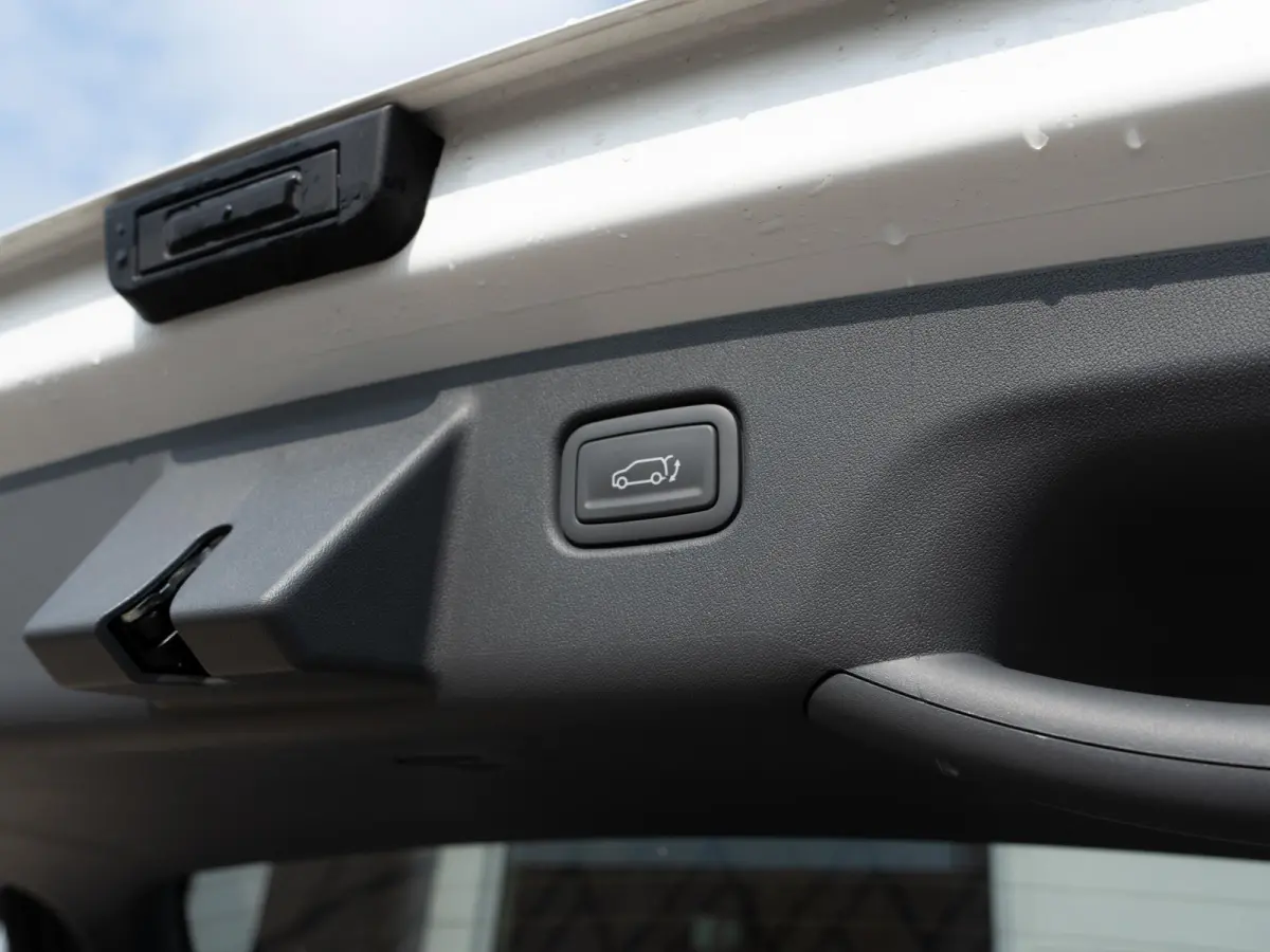 GT-Line 81.4 kWh | Schuif-/kanteldak | Harman/kardon | Navigatie | Stoel en stuur verwarming |
