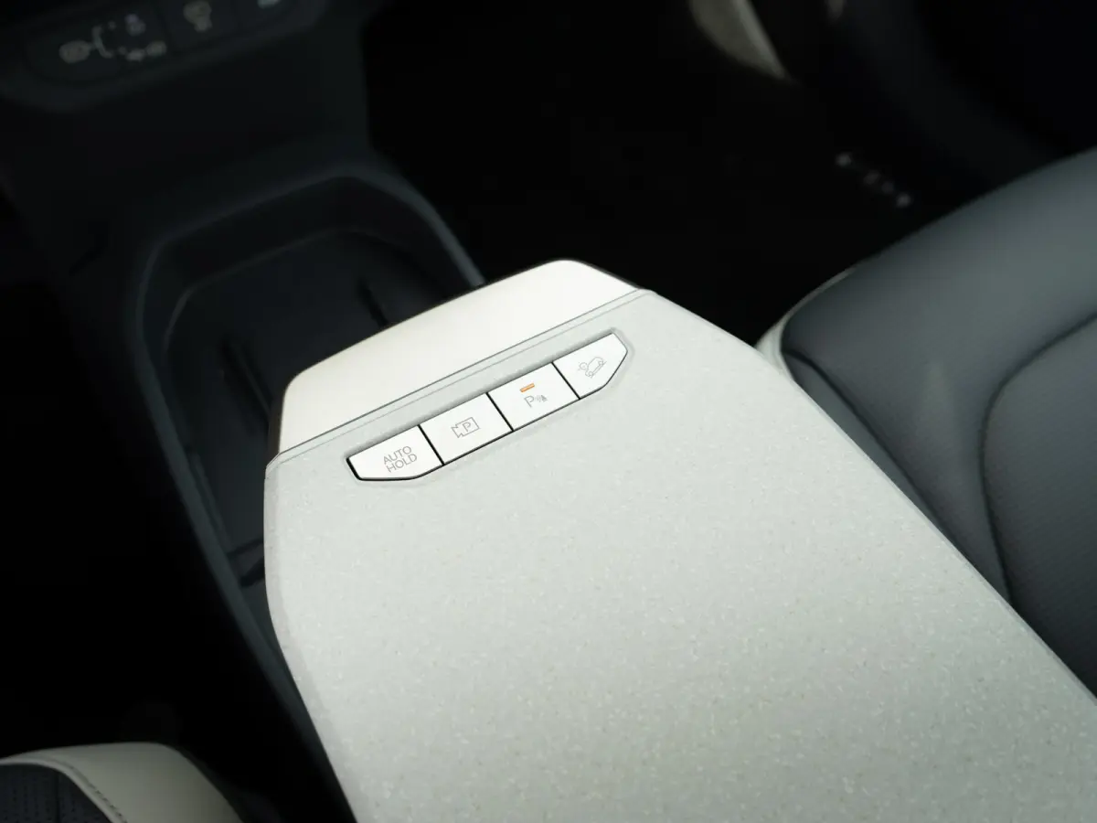 GT-Line 81.4 kWh | Schuif-/kanteldak | Harman/kardon | Navigatie | Stoel en stuur verwarming |