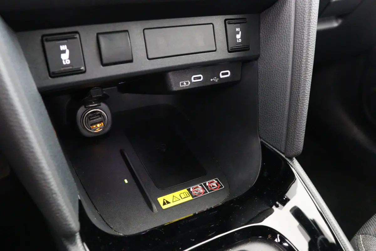 1.5 Hybrid 115 Dynamic | 1e Eigenaar! | LED | Stoel/Stuurverwarming | Clima | Camera | Cruise Adaptive | Parkeersensoren V+A | BLIS | Lichtmetalen Velgen