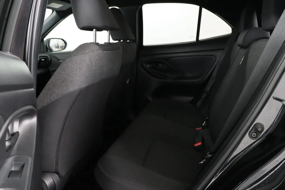1.5 Hybrid 115 Dynamic | 1e Eigenaar! | LED | Stoel/Stuurverwarming | Clima | Camera | Cruise Adaptive | Parkeersensoren V+A | BLIS | Lichtmetalen Velgen