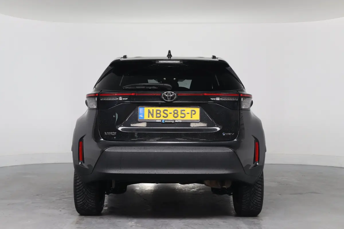 1.5 Hybrid 115 Dynamic | 1e Eigenaar! | LED | Stoel/Stuurverwarming | Clima | Camera | Cruise Adaptive | Parkeersensoren V+A | BLIS | Lichtmetalen Velgen