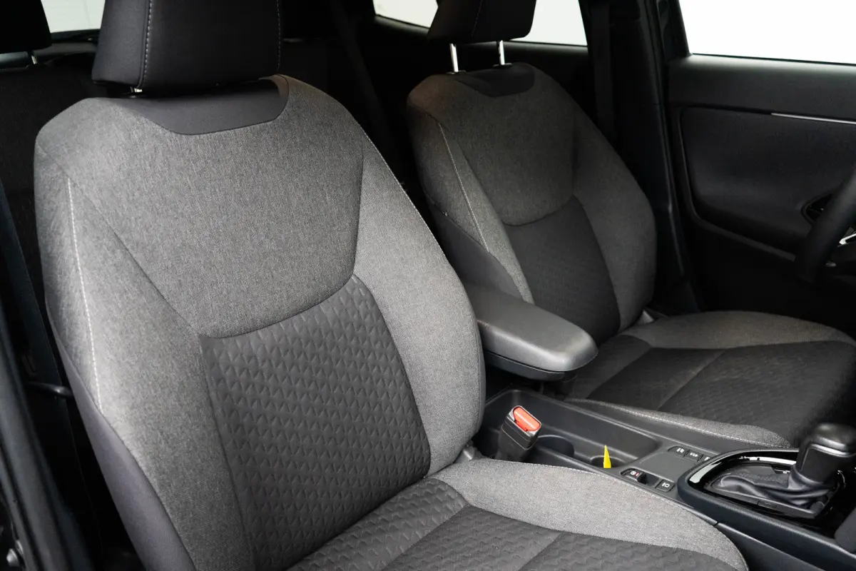 1.5 Hybrid 115 Dynamic | 1e Eigenaar! | LED | Stoel/Stuurverwarming | Clima | Camera | Cruise Adaptive | Parkeersensoren V+A | BLIS | Lichtmetalen Velgen