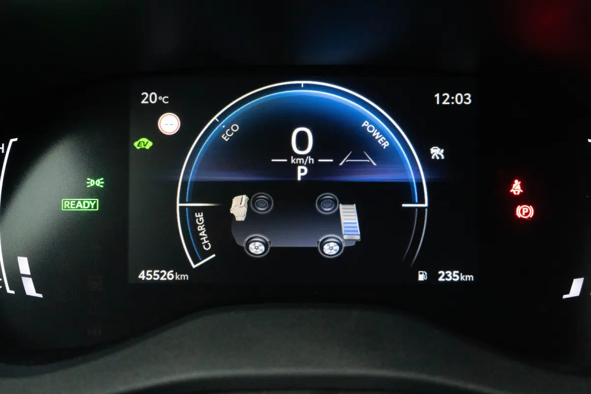 1.5 Hybrid 115 Dynamic | 1e Eigenaar! | LED | Stoel/Stuurverwarming | Clima | Camera | Cruise Adaptive | Parkeersensoren V+A | BLIS | Lichtmetalen Velgen