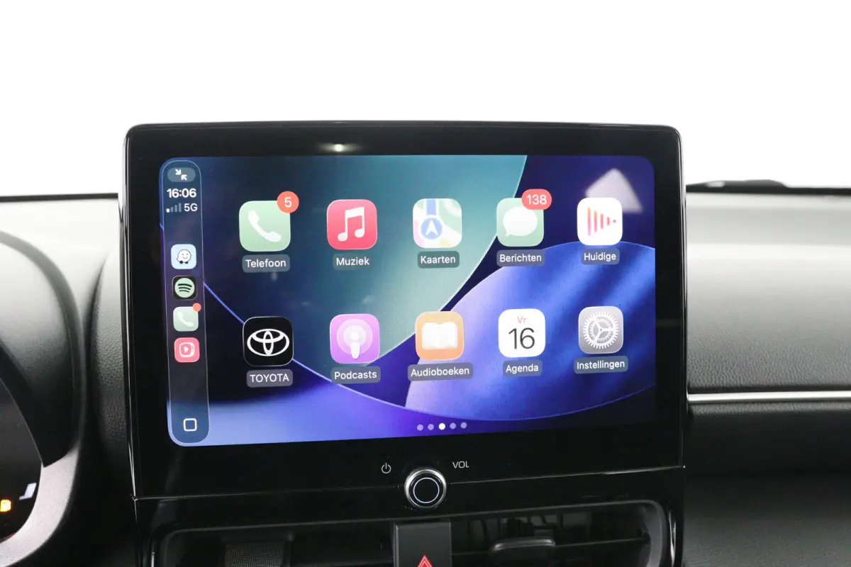 1.5 Hybrid 115 Dynamic | 1e Eigenaar! | LED | Stoel/Stuurverwarming | Clima | Camera | Cruise Adaptive | Parkeersensoren V+A | BLIS | Lichtmetalen Velgen
