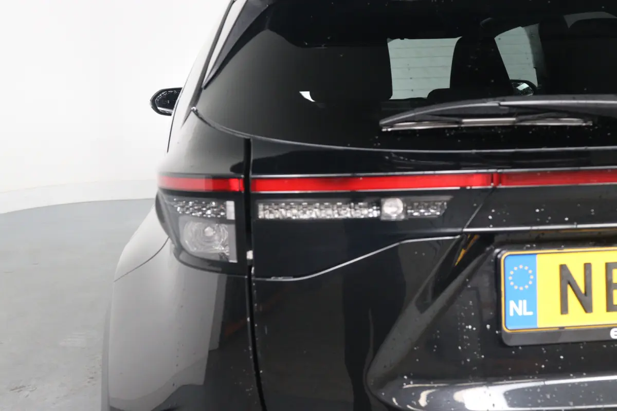 1.5 Hybrid 115 Dynamic | 1e Eigenaar! | LED | Stoel/Stuurverwarming | Clima | Camera | Cruise Adaptive | Parkeersensoren V+A | BLIS | Lichtmetalen Velgen