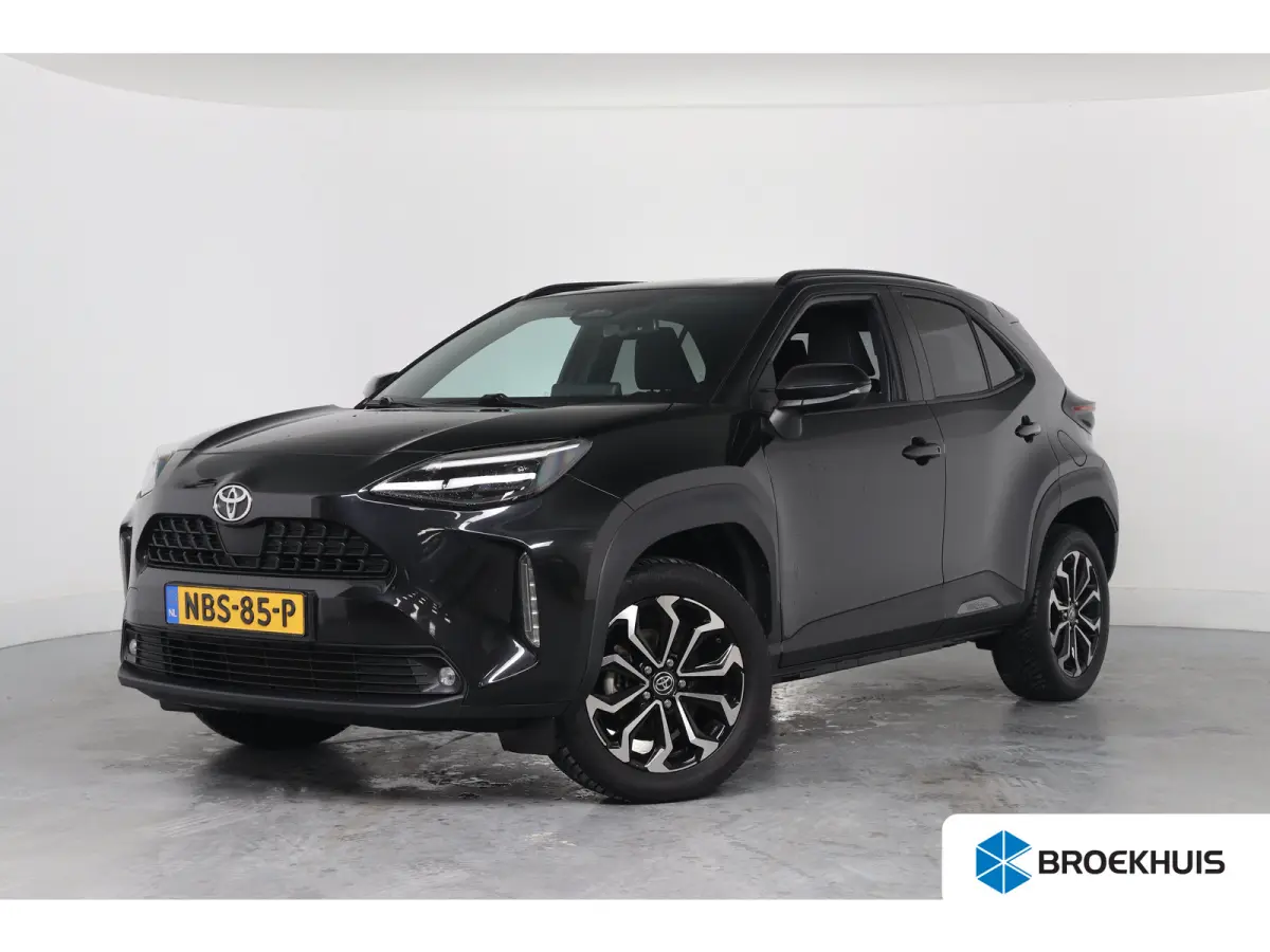 1.5 Hybrid 115 Dynamic | 1e Eigenaar! | LED | Stoel/Stuurverwarming | Clima | Camera | Cruise Adaptive | Parkeersensoren V+A | BLIS | Lichtmetalen Velgen